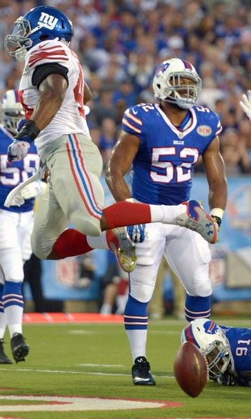 Giants' rookie steals show, leads NY to win in Hall of Fame Game